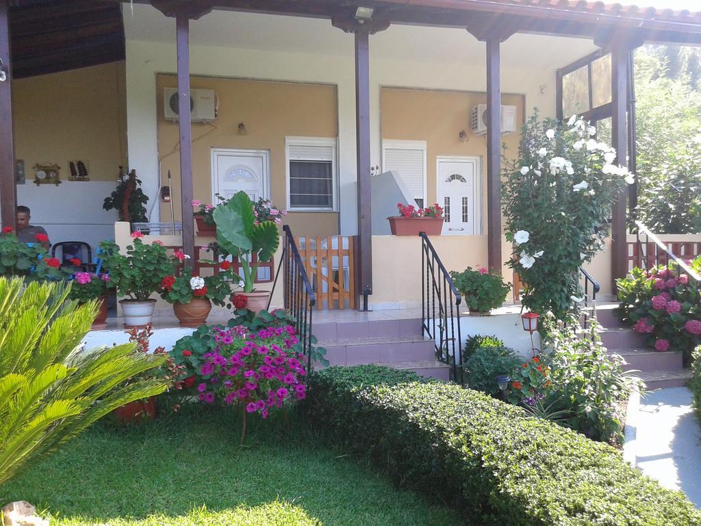Villa Dallas Vurvurú Kültér fotó